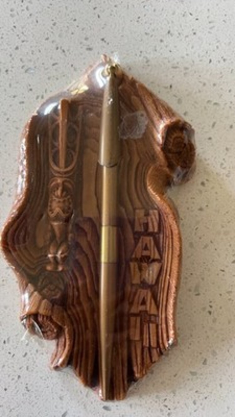 Vintage Hawaiian Hapawood Lono Desk Set